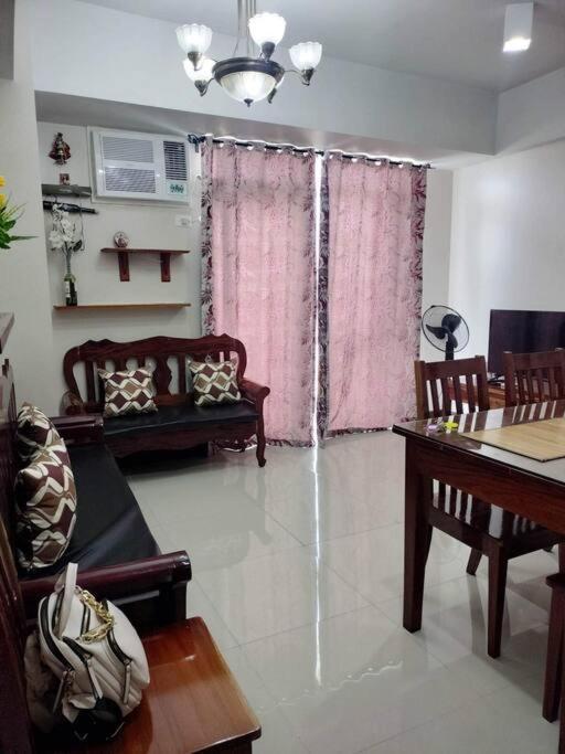 Cubao Manhattanheights U24B Td Appartement Manilla Buitenkant foto